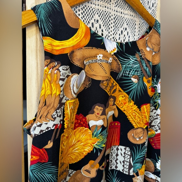 Hilo Hattie Aloha Hawaiian dress - Picture 2 of 9